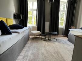 Gutshauszimmer Neu Gaarz, hotel in Neu Gaarz