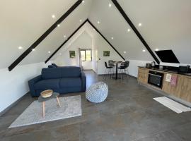 Chalet du Piton Bleu, hotel v destinaci Le Tampon