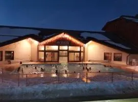 Chaleureux appartement au cœur des Orres 1800, ménage compris