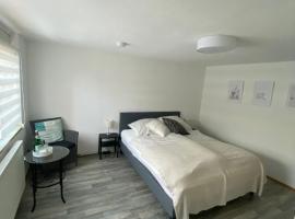 Kleines Apartment in Siegburg-Kaldauen, ξενοδοχείο σε Siegburg