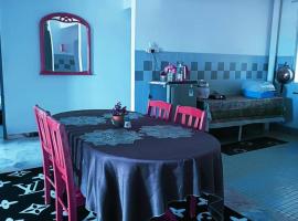 Cocobay Resort Cosy Apartment, hotel a Kampong Tanah Merah