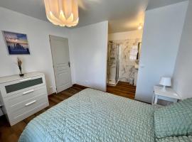 La Pause Cosy, hotel v destinaci Champagne-sur-Oise