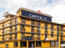 Capital O Hotel Central, Xalapa, хотел в Ксалапа