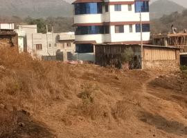 Mandakini Resort, hotel v destinaci Shendi