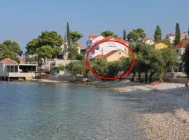 Apartments by the sea Sutivan, Brac - 15617
