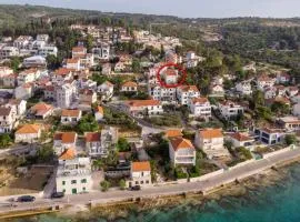 Family-friendly apartments with swimming pools Sutivan, Brac - 15665