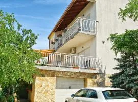 Apartments with parking space Smrika, Kraljevica - 15709