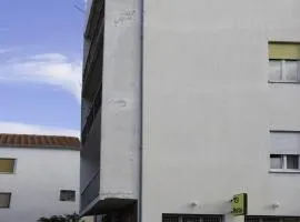 Apartments with a parking space Stobrec, Split - 15972