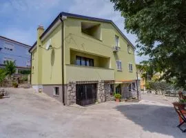 Apartments with a parking space Mali Losinj (Losinj) - 16019