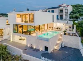 Seaside luxury villa with a swimming pool Sutivan, Brac - 16172