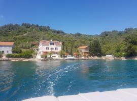 Rooms by the sea Rava, Dugi otok - 15880 – hotel w mieście Rava