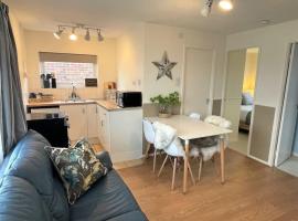 126 Hemsby Holiday Chalet, Convenient for sandy beach, отель в городе Хемсби