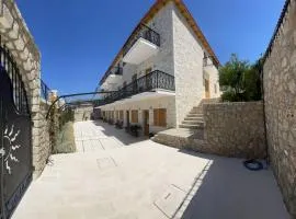 Luna Hotel