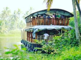 Rajahamsam Houseboat, casa per le vacanze a Kumarakom