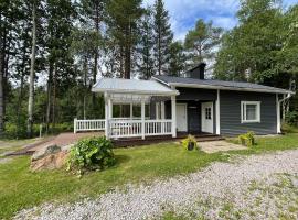 Ukkila, hotel di Naamijoki