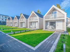 Awesome Home In Sianozety With Kitchen, Hotel in Sianożęty