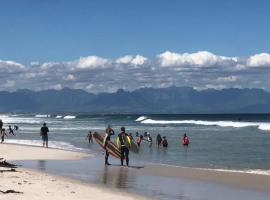 Cape Capsules, khách sạn ở Muizenberg