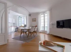 Bel appartement bourgeois au centre-ville de Biarritz