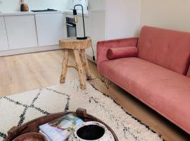 appartement de charme, vue bassin, parking gratuit, place to stay in Arcachon