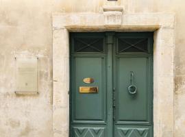 LE CLOS DE LA CATHEDRALE, hotel barat a Bazas