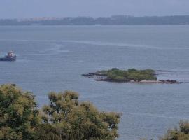 RK island view 3 bedroom apartment, hotel in Dabolim