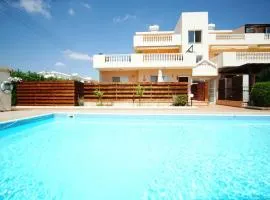 Central Pool-Side 2 Bedroom Apartment in Paphos