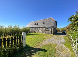 Canach Cottage โรงแรมที่มีที่จอดรถในPollachar