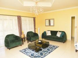 AZB Cozy Homes. Elegant 4 bedroom home in Area 49, Lilongwe, apartment in Lilongwe