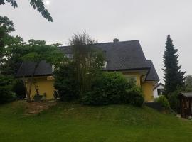 HAUS Madelaine, hotel with parking in Neu-Anspach