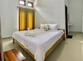 Santiago Bed and Breakfast at Desa Wisata Moni, hotel a Kelimutu