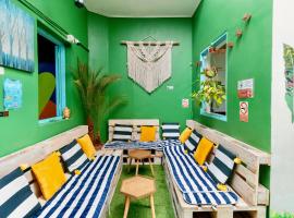 The Secret Garden Hostel, hostel in Lima