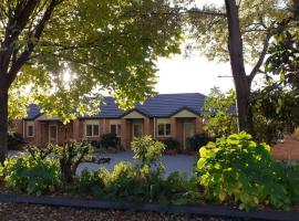 Northwood Motor Lodge, motel in Christchurch