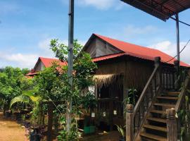 Banlung에 위치한 샬레 Ratanakiri Farmhouse & Trekking