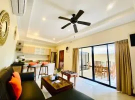 Majestic Residence poolvillas 2 Bedrooms & cozy beach