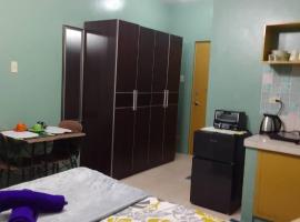 Budget Friendly Condo for Rent along Ortigas Ext, khách sạn ở Cainta