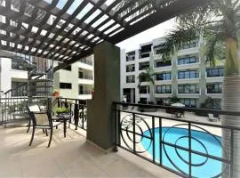Spacious condo with private terrace & Pool