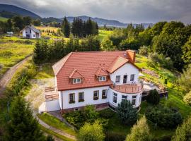 Nocleg u Sowy Pokoje Gościnne, hotel Głuszyca Górnában