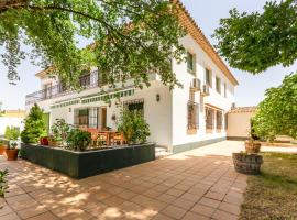 Casa Rural Las Olivitas Alquiler completo, בית כפרי בLa Puebla de Almoradiel