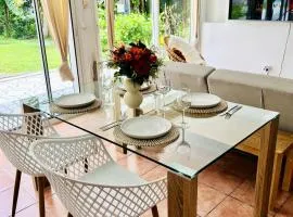 Appartement charmant à Petit-Bourg / 73 m² / Vue sur jardin
