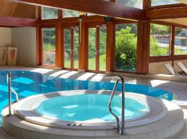 LE CLOS DES SOURCES Hôtel & Spa, hotel v destinaci Thannenkirch