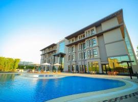 Silotel - Boutique Hotel , Sadat City, hotel con estacionamiento en Madīnat as Sādāt