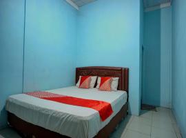 SPOT ON 91637 Hotel Adela, hotel with parking in Laguboti