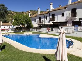 Vivienda Rural LA SOÑADA en El Bosque, vacation home in El Bosque