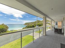 Burgess Beach 1, hotel en Forster