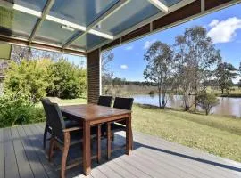 Ironbark Hill Villa 3 Saperavi