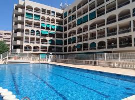 vacaciones en pineda con 2 piscinas, playa a 5 min, hotel cerca de Aquum Spa, La Pineda