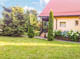 Stunning Home In Golubie With Wifi, khách sạn ở Gołubie