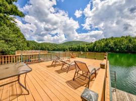 Bungalow Blue, hotel in Blue Ridge