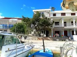 Apartments by the sea Razanj, Rogoznica - 18284