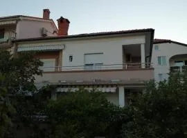 Apartments by the sea Rab - 18363